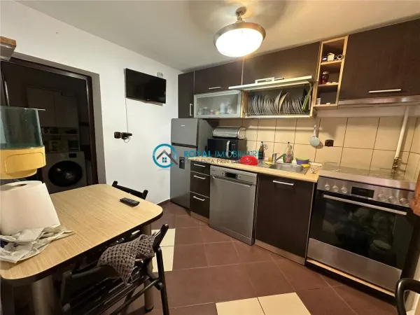 Casă 4 camere Ploiești - poza 10