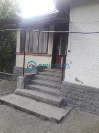 Casă 4 camere Valea Tarsei - poza 1