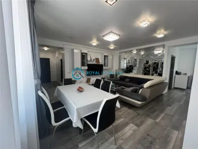 Royal Imobiliare - Vanzare Penthouse zona 9 Mai - foto 2