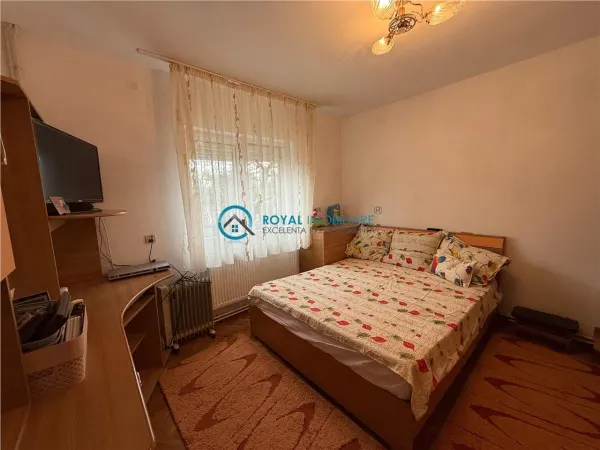 Casă 8 camere Păulești - poza 7