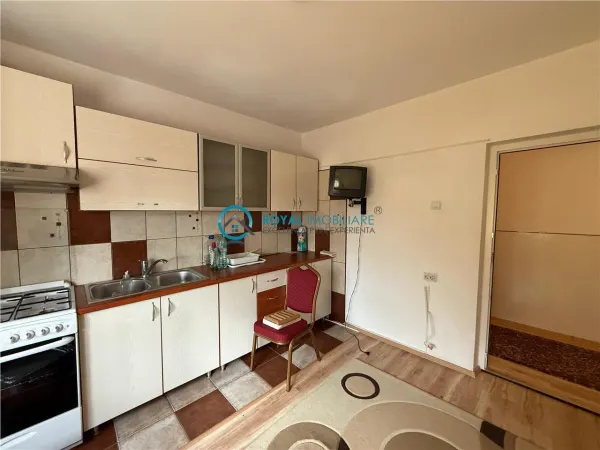 Casă 8 camere Păulești - poza 9