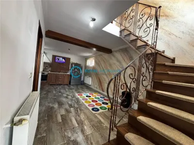 Royal Imobiliare - Vanzare Vila P+M zona Cina - foto 1