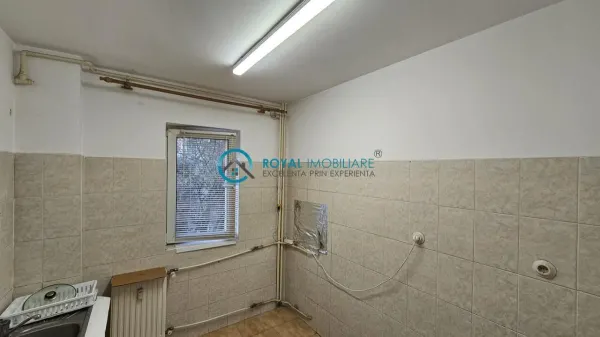 Apartament 2 camere Ploiești - poza 8