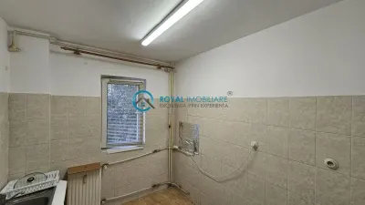 Royal Imobiliare - Vanzare Apartament zona Nord - foto 8