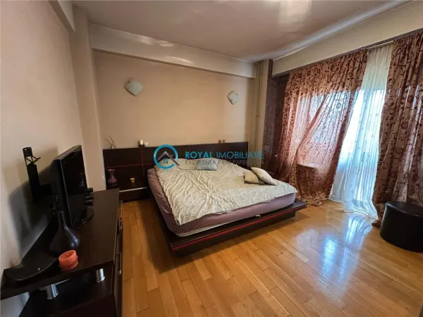 Apartament 4 camere Ploiești - poza 8