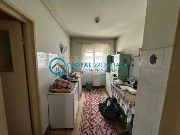 Apartament 3 camere Ploiești - poza 3