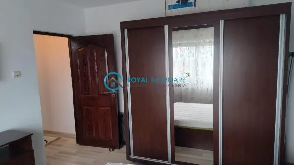 Apartament 3 camere Ploiești - poza 4