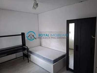 Royal Imobiliare - Vanzare apartament 3 camere zona Marasesti - foto 4