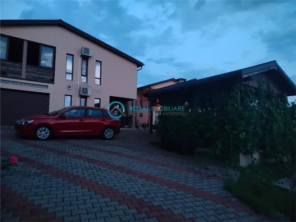 Casă 5 camere Chitorani - poza 1