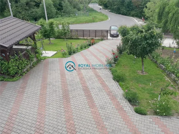Casă 5 camere Chitorani - poza 4
