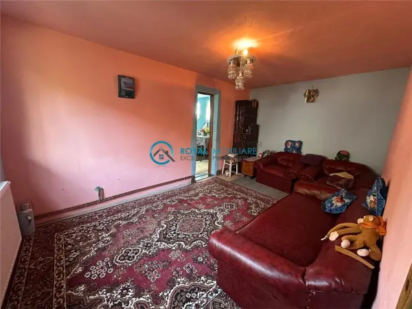 Casă 3 camere Poienarii-Rali - poza 3
