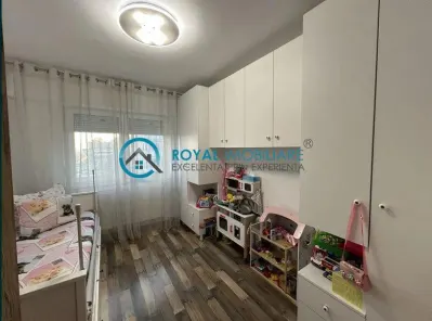 Royal imobiliare - Vanzare apartament 3 camere zona Marasesti - foto 4