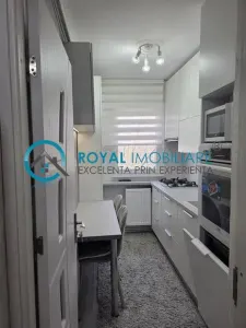 Royal Imobiliare - Vanzare apartament 2 camere zona Malu Rosu - foto 4