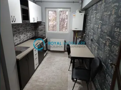 Royal Imobiliare - Vanzare apartament 2 camere zona B-dul Bucuresti - foto 5