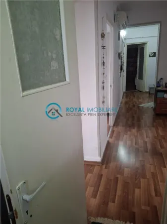 Apartament 3 camere Ploiești - poza 12