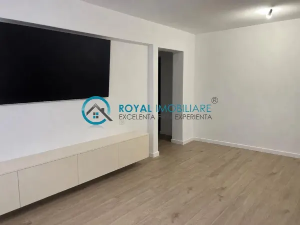 Apartament 3 camere Ploiești - poza 2