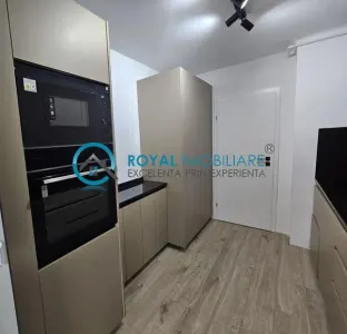 Royal Imobiliare - Vanzare apartament 3 camere zona Bld Republicii - foto 7