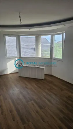 Casă 5 camere Tantareni - poza 1