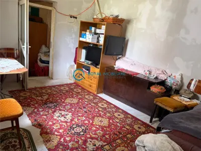 Royal Imobiliare - Vanzare Casa Zona Mihai Bravu - foto 2