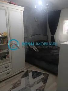 Royal Imobiliare - Vanzare apartament 3 camere zona Vest - foto 4