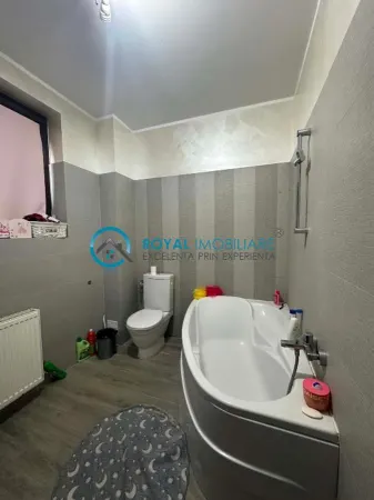 Apartament 3 camere Ploiești - poza 5