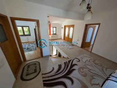 Royal Imobiliare - Vanzare Spatiu Birouri Zona Central - foto 4