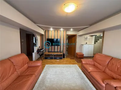 Royal Imobiliare - Vanzare apartament  zona Piata Mihai Viteazu - foto 3