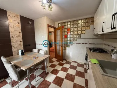 Royal Imobiliare - Vanzare apartament  zona Piata Mihai Viteazu - foto 10