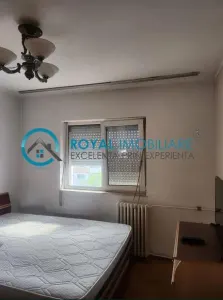 Royal Imobiliare - Vanzare apartament 2 camere zona 9 Mai - foto 3