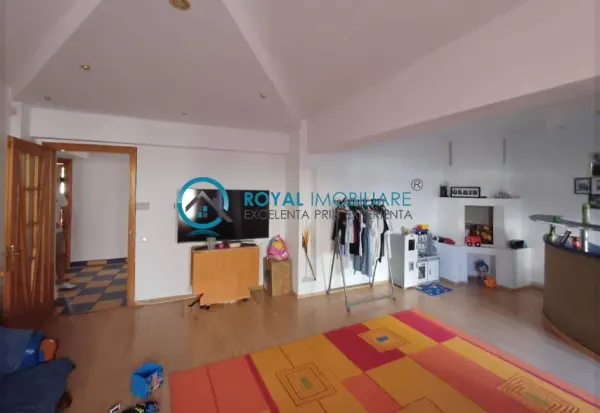 Apartament 3 camere Ploiești - poza 2