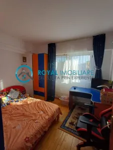 Royal Imobiliare - Vanzare apartament 3 camere zona P-ta Mihai Viteazu - foto 3