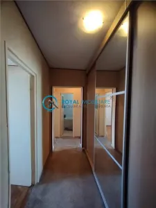 Royal Imobiliare - Vanzare apartament 4 camere zona Nord - foto 16