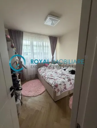 Apartament 3 camere Ploiești - poza 4