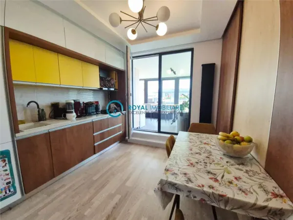 Apartament 4 camere Ploiești - poza 8