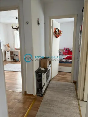 Apartament 3 camere Ploiești - poza 4