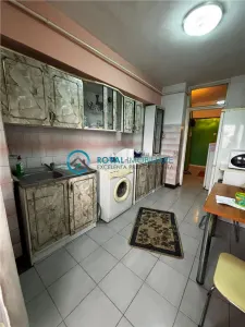 Royal Imobiliare- Vanzare apartament 3 camere, zona Bld Republicii - foto 10