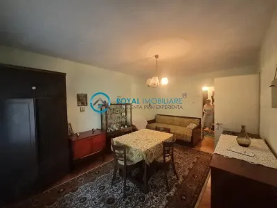 Royal Imobiliare - Vanzare apartament 2 camere, zona Nord - foto 2