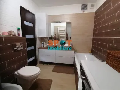 Apartamet 3 cam 76 mp | terasa | 3 locuri de parcre zona Fabricii | - foto 8