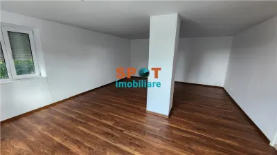 Oportunitate Casă Perfectă pentru Birouri Moderne - foto 3
