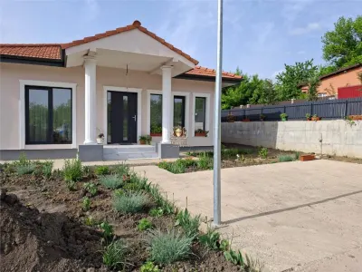 Casa parter cu 3 dormitoare 2 bai  Bucium -Visani! Comision 0! - foto 4