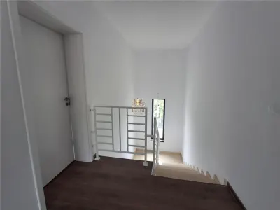 Vila eleganta cu beci si garaj centru Tomesti MUTARE IMEDIATA! - foto 11