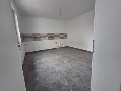 Vila eleganta cu beci si garaj centru Tomesti MUTARE IMEDIATA! - foto 5