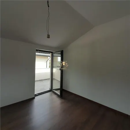 Casă 4 camere Iași - poza 10