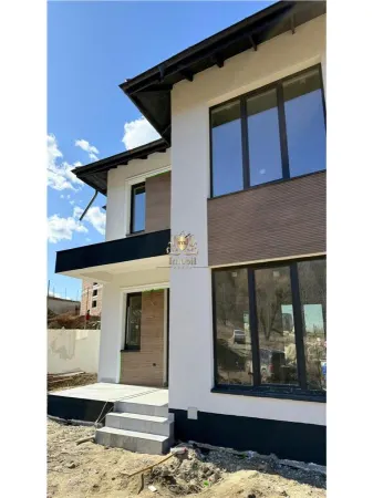 Casă 4 camere Iași - poza 1