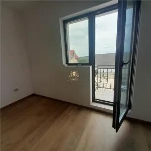 Apartament cu 2 camere decomandat  Cug-Lunca Cetatuii. 10 minute pina la mijloc de transport! Comision 0! - foto 3