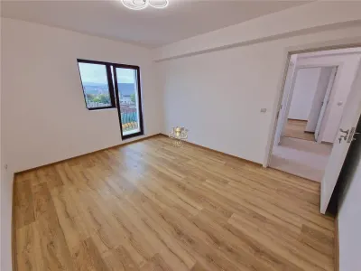 Apartament cu 2 camere si gradina Cug-Lunca Cetatuii.10 min de mijloc de transport!Comision 0. - foto 4
