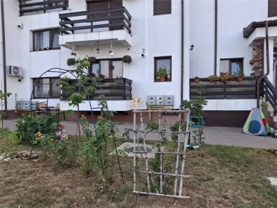 Apartament 2 camere decomandat cu 2 balcoane Visani ! - foto 12