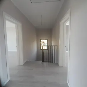 Casa de LUX construita si finisata impecabil! 4 camere -3 bai- Bucium VisaniMUTARE IMEDIATA! Comision 0 ! - foto 12