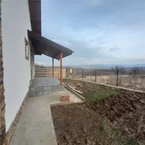 Super pret! Casa parter 3 camere cu placa de beton si 410 mp teren! Rate la dezvoltator! - Iasi