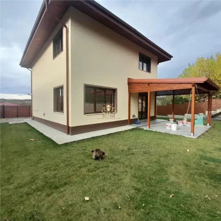 Casă 4 camere Iași - poza 3